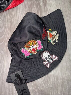 Ed Hardy Black Bucket Hat Onesize